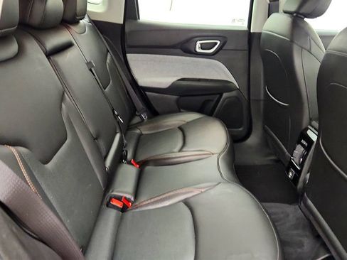 Used 2022 Jeep Compass Latitude AWD/4WD image 22