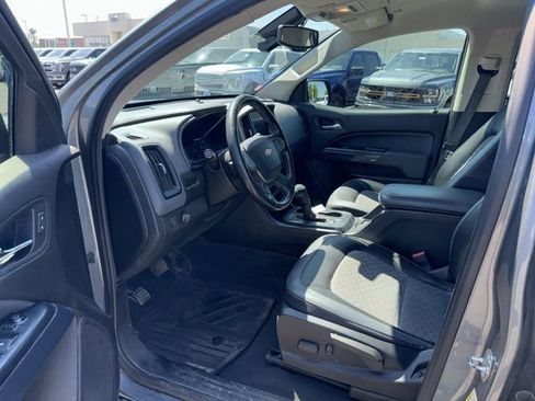 Used 2019 Chevrolet Colorado Z71 RWD image 17