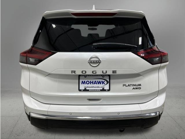 Used 2024 Nissan Rogue Platinum w/ Platinum Premium Package AWD/4WD image 4