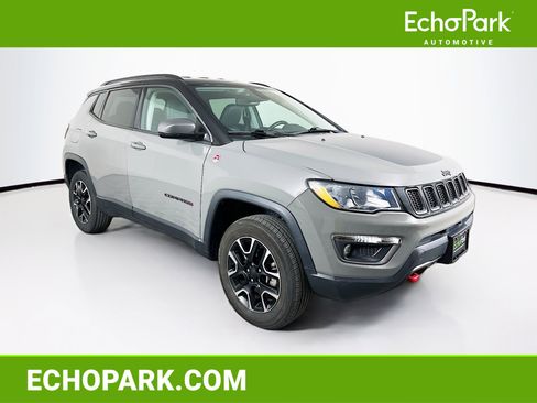 Used 2020 Jeep Compass Trailhawk w/ Cold Weather Group image 1