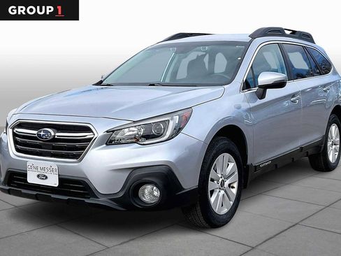 Used 2018 Subaru Outback 2.5i Premium image 1