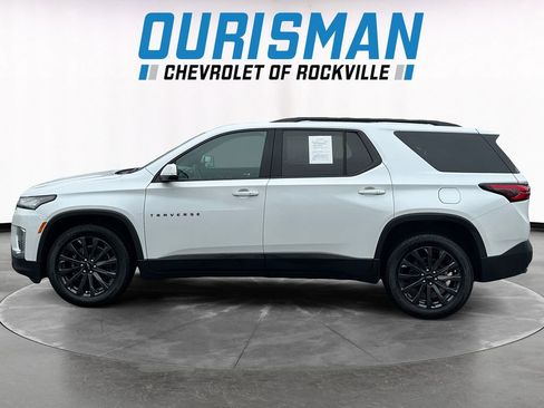 Used 2023 Chevrolet Traverse RS image 3
