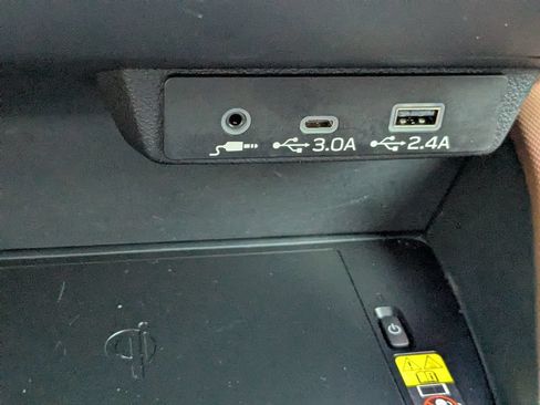 Used 2025 Subaru Forester Touring w/ Popular Package - Touring AWD/4WD image 20