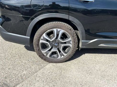 Used 2023 Subaru Ascent Touring AWD/4WD image 15