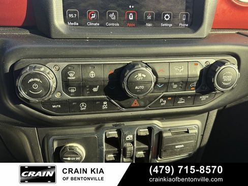 Used 2021 Jeep Wrangler Unlimited Rubicon image 19
