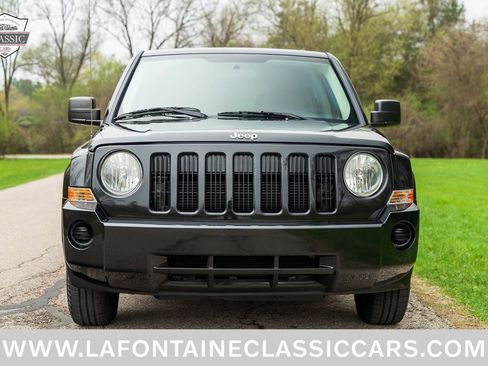 Used 2009 Jeep Patriot Sport FWD image 11