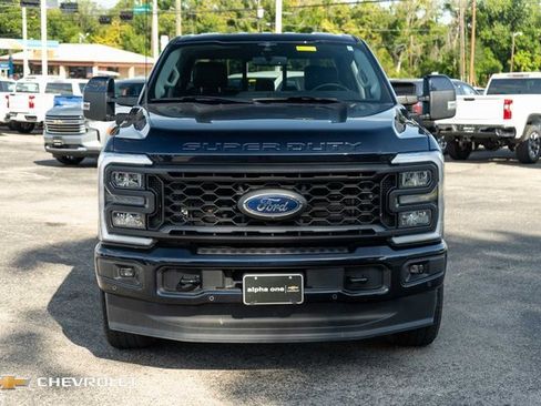 Used 2023 Ford F250 Lariat w/ Sport Appearance Package image 2