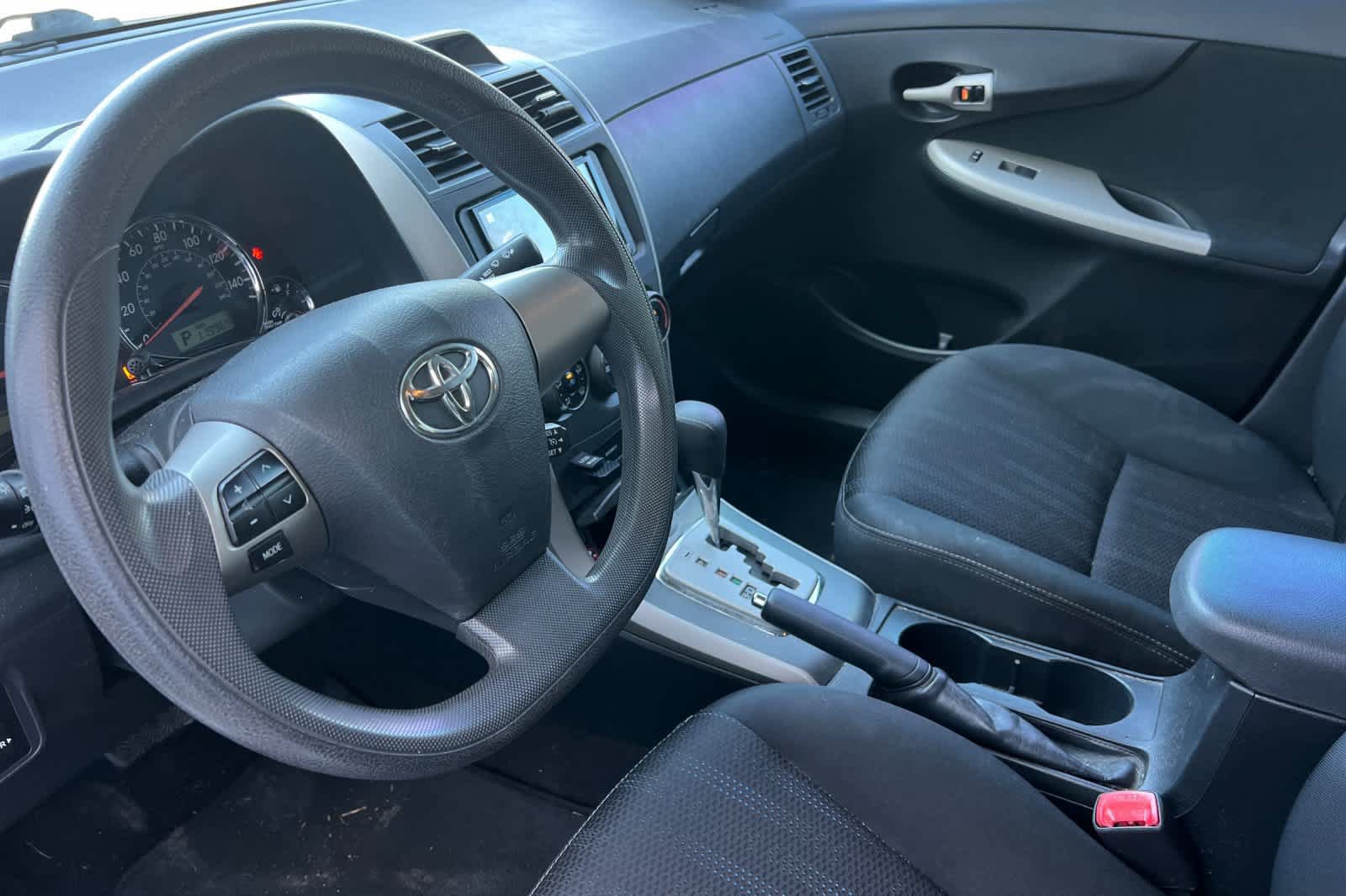 Used 2013 Toyota Corolla S FWD image 14