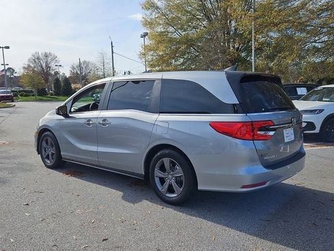 Used 2024 Honda Odyssey EX image 7