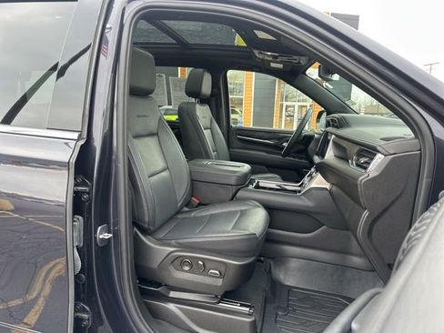Used 2023 GMC Yukon Denali w/ LPO, Floor Liner Package image 36