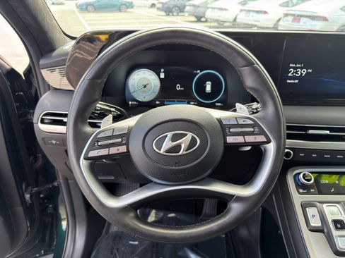 Used 2025 Hyundai Palisade Calligraphy AWD/4WD image 18