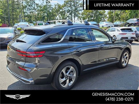 New 2026 Genesis GV70 2.5T Select image 16