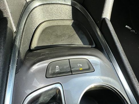 Used 2024 Chevrolet Malibu LT FWD image 12