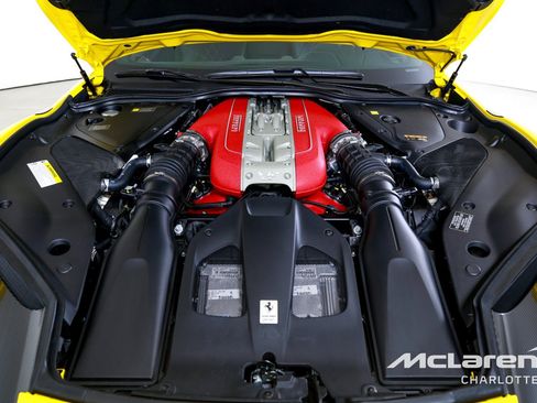 Used 2023 Ferrari 812 GTS RWD image 27
