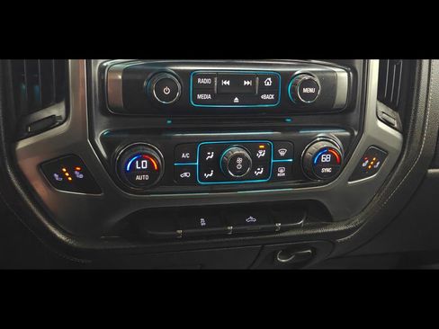 Used 2015 Chevrolet Silverado 1500 LTZ image 8