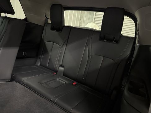 Certified 2026 INFINITI QX60 Luxe w/ Cargo Package image 27