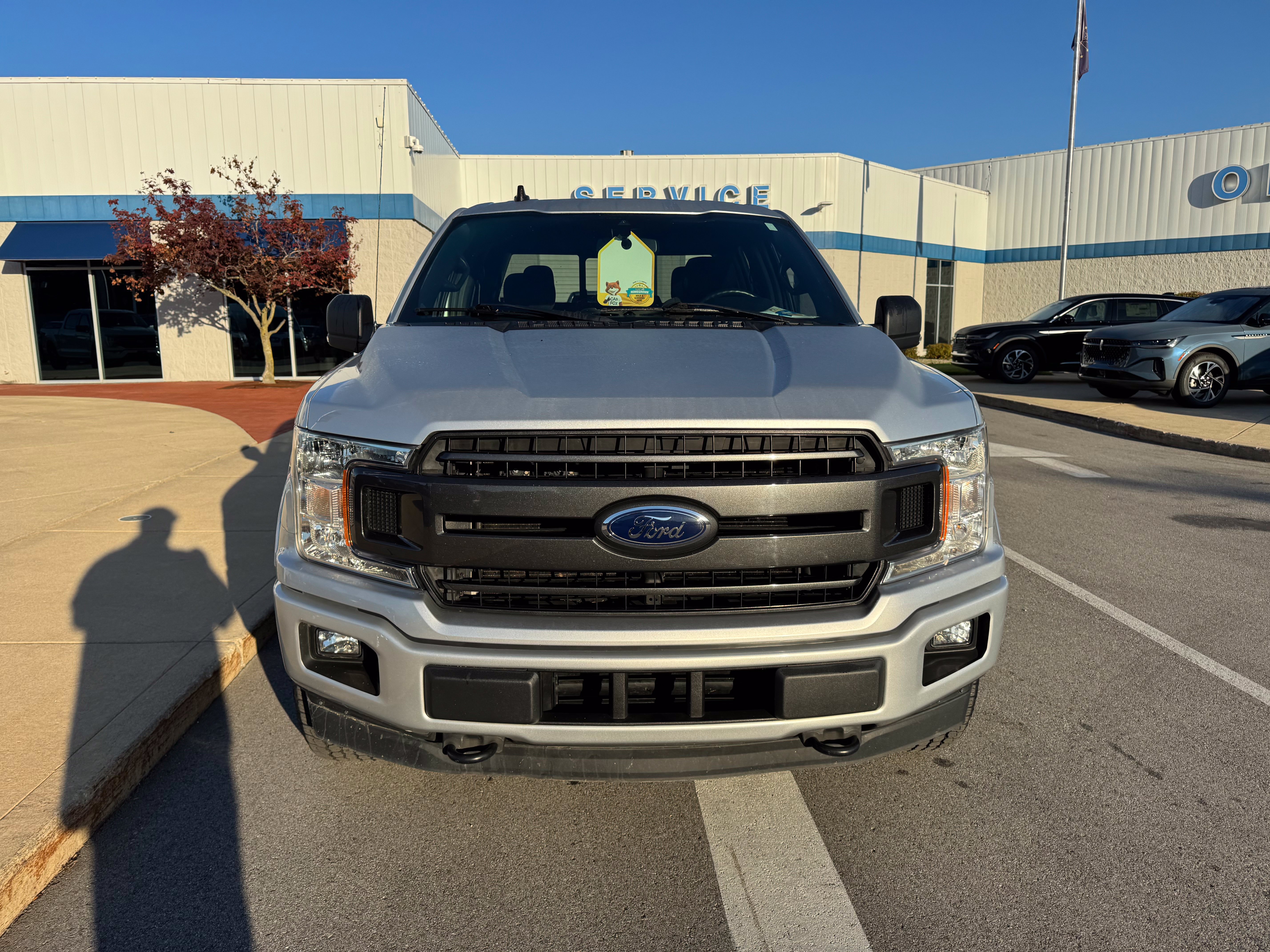 Used 2019 Ford F150 XLT w/ Equipment Group 302A Luxury AWD/4WD image 2