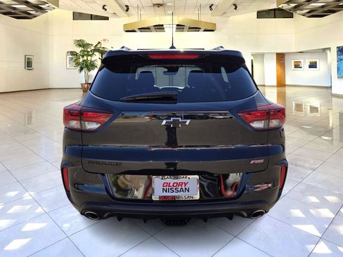 Used 2023 Chevrolet TrailBlazer RS w/ Sun and Liftgate Package image 6