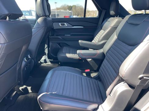 New 2026 Ford Explorer ST-Line image 20