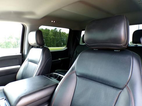 Used 2021 Ford F150 Lariat image 30