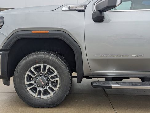 New 2026 GMC Sierra 2500 SLT w/ SLT Convenience Package image 10