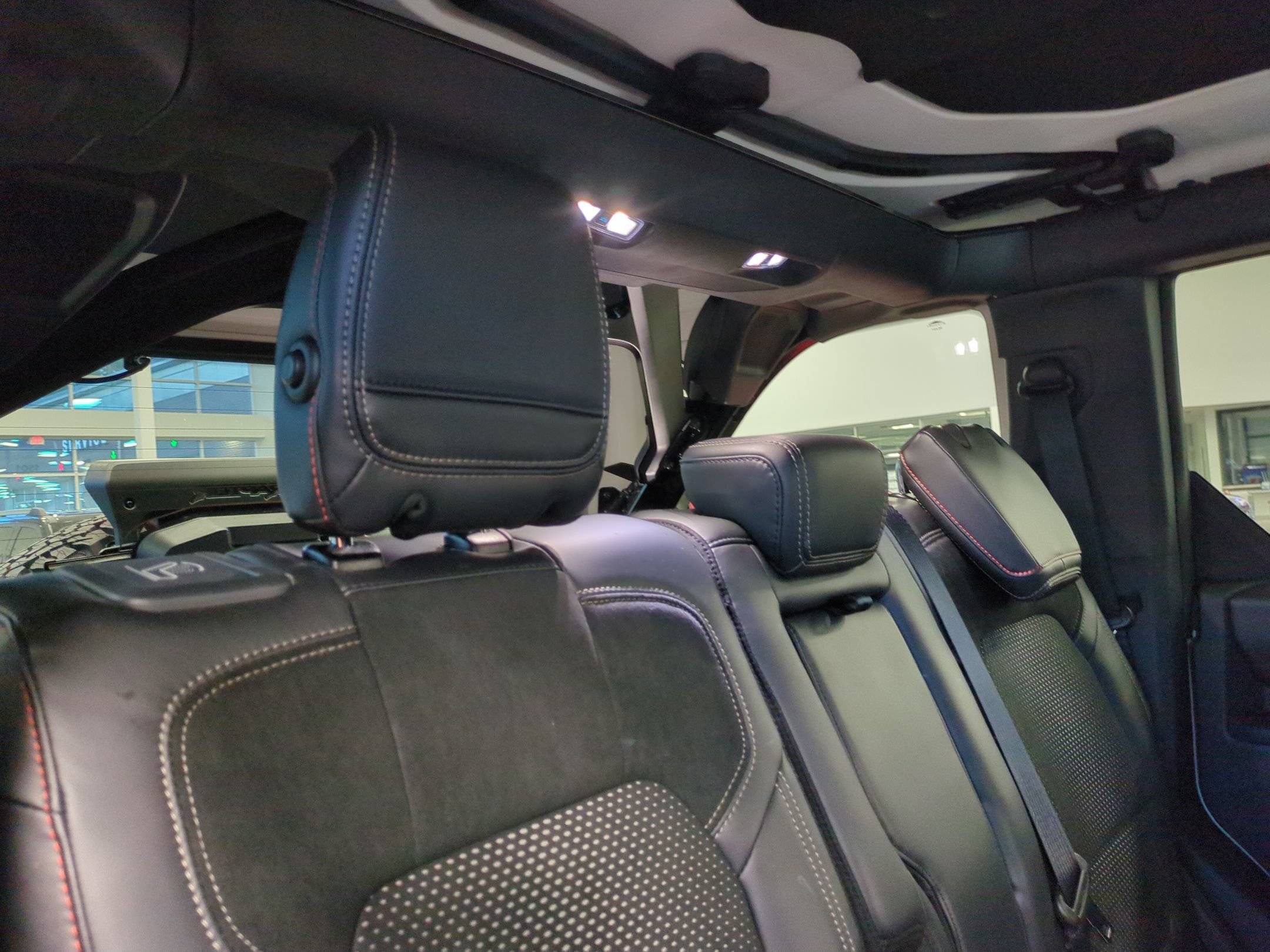 New 2025 Ford Bronco Raptor AWD/4WD image 38