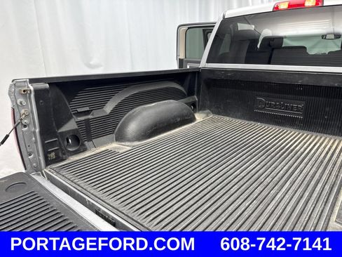 Used 2022 RAM 1500 Classic SLT w/ Protection Group AWD/4WD image 40
