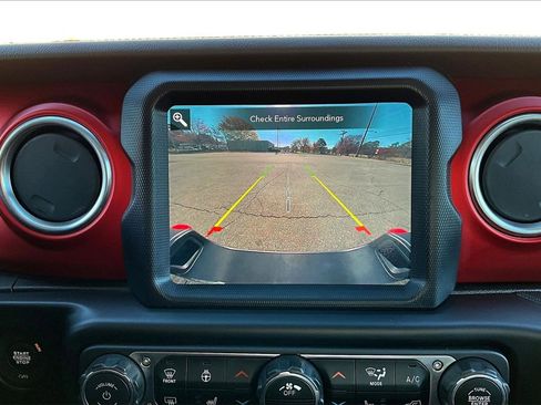 Used 2020 Jeep Gladiator Rubicon image 13