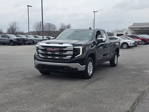 Used 2024 GMC Sierra 1500 SLE image 3