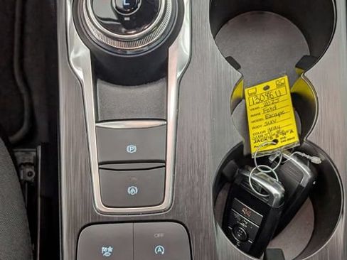 Used 2025 Ford Escape Active FWD image 23