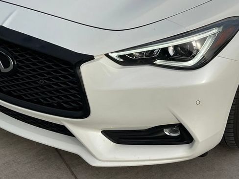 Used 2022 INFINITI Q60 Red Sport 400 w/ Proactive Package RWD image 7