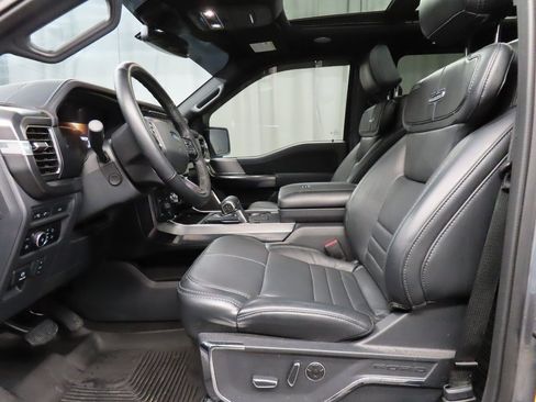 Used 2024 Ford F150 Platinum w/ FX4 Off-Road Package image 9