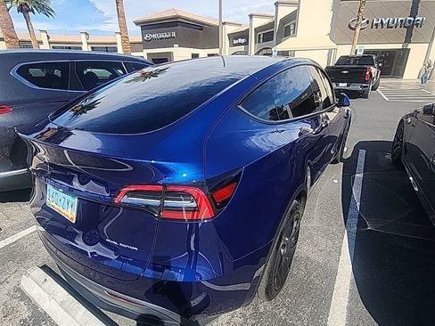 Used 2023 Tesla Model Y Long Range image 8