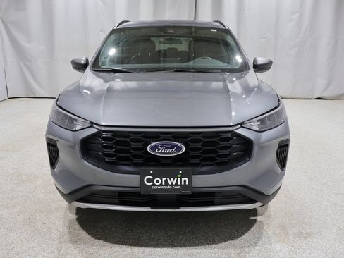 Used 2025 Ford Escape ST-Line AWD/4WD image 7