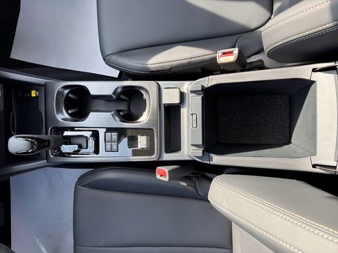 New 2026 Subaru Outback Limited image 34