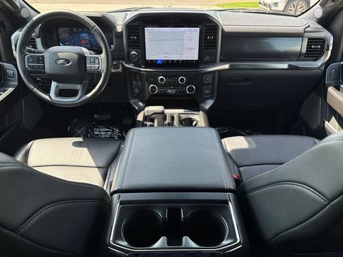 Used 2025 Ford F150 Lariat AWD/4WD image 18