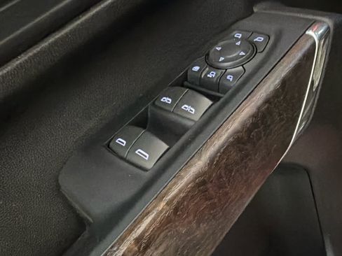 Used 2023 GMC Sierra 2500 Denali AWD/4WD image 23