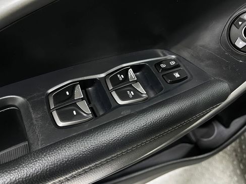 Used 2018 Hyundai Santa Fe Sport w/ 2.0T Ultimate Tech Package 05 image 17