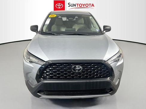 Used 2023 Toyota Corolla Cross L image 10