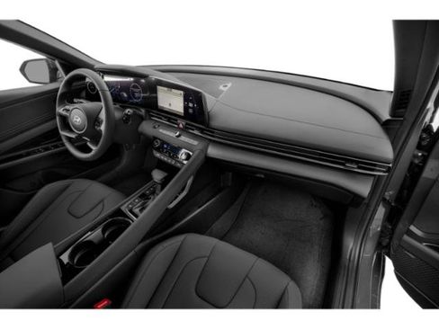 New 2025 Hyundai Elantra Limited image 52