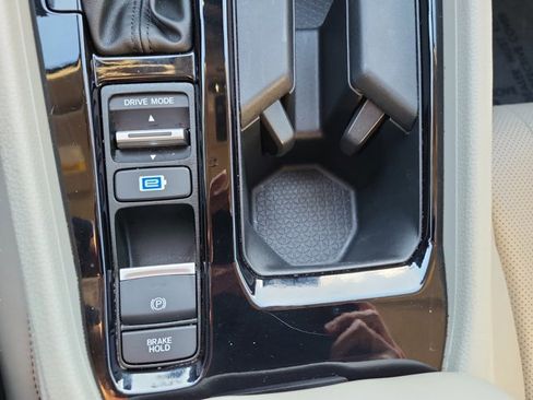 Certified 2024 Honda Accord EX-L image 36