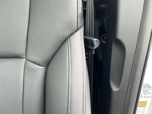 New 2026 Subaru Ascent Bronze Edition image 15