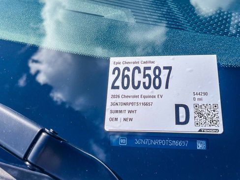 New 2026 Chevrolet Equinox EV LT image 26