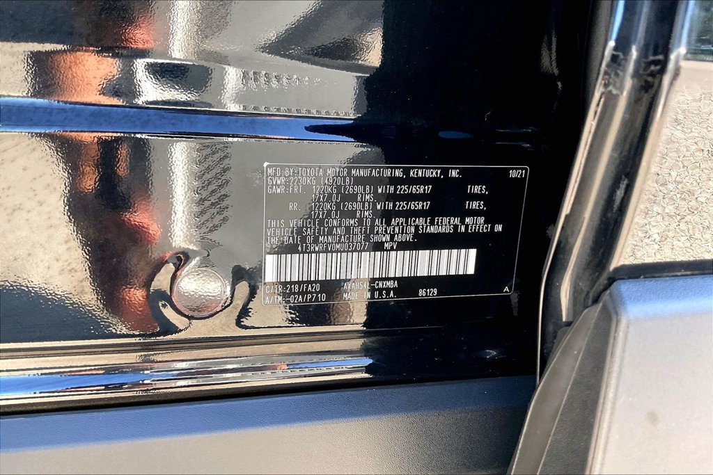 Used 2021 Toyota RAV4 XLE w/ Convenience Package AWD/4WD image 34