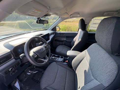 New 2025 Ford Maverick XLT w/ Black Appearance Package image 38