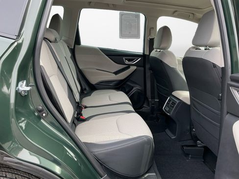 Used 2023 Subaru Forester Premium image 15