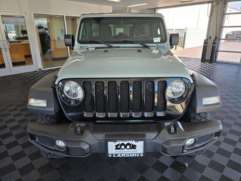 Used 2023 Jeep Wrangler Unlimited Sport AWD/4WD image 8