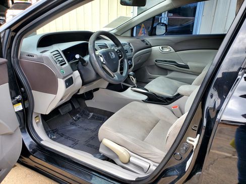 Used 2012 Honda Civic LX image 24