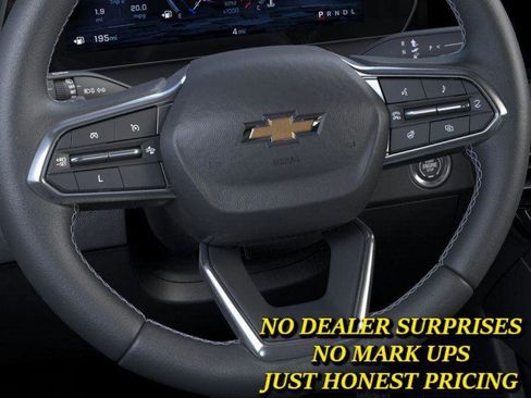 New 2026 Chevrolet Traverse LT w/ Driver Confidence Package FWD image 19