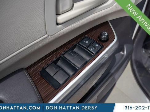 Used 2022 Toyota Sienna LE FWD image 19